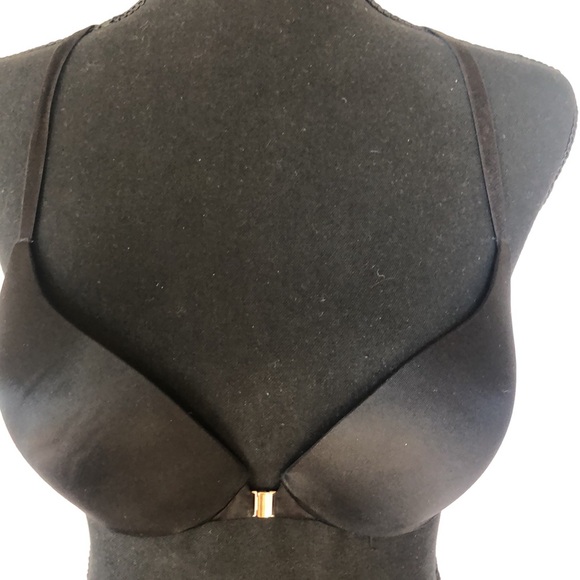 VICTORIA’S SECRET black So Obsessed padded bra with underwire. Size 32 C. - Picture 7 of 8